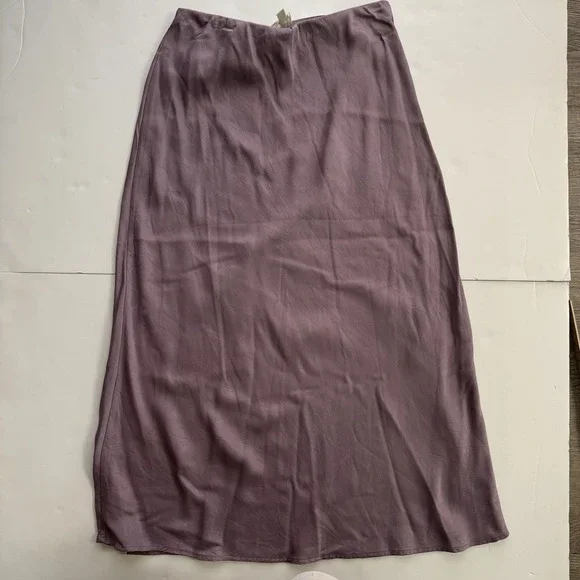 Anthropologie Bias Cut Midi Skirt Size Medium Dusty Purple Silky Slip Style - Picture 4 of 7